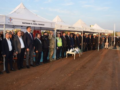 BATMAN ÜNİVERSİTESİ DİŞ HEKİMLİĞİ  ARAŞTIRMA HASTANESİ'NE ÇİVİ ÇAKMA VE BETON DÖKME TÖRENİ 15/11/2024